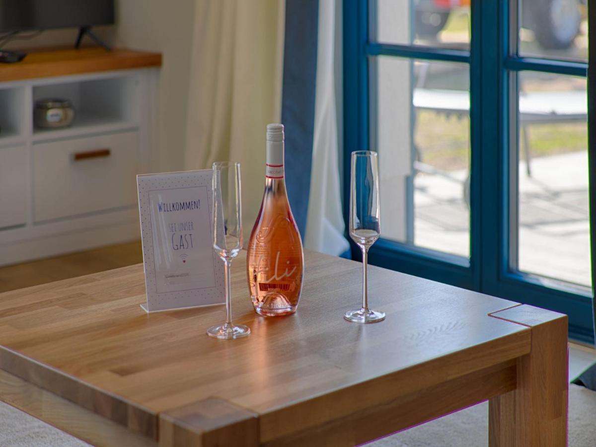 Reetland Am Meer - Premium Reetdachvilla Mit 3 Schlafzimmern, Sauna Und Kamin F23 Дранске Экстерьер фото